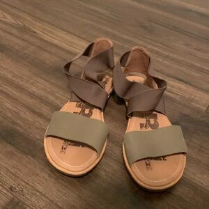 Sorel sandals